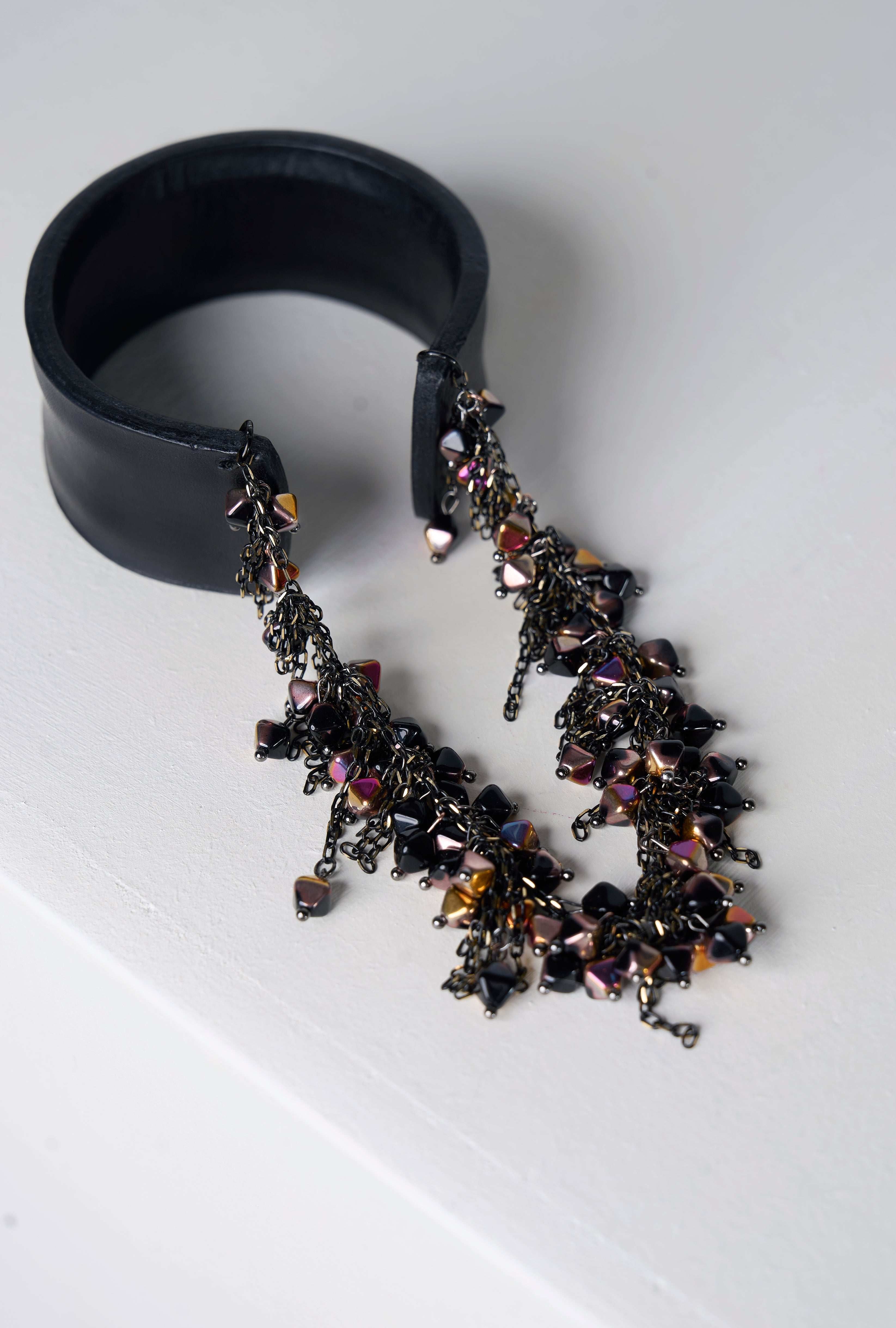 Pomegranate Bracelet (Golden × Black)