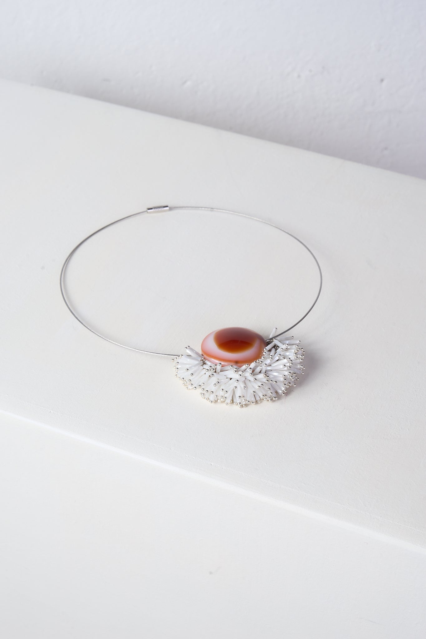 Agate & Glass Choker (White × Orange) - Machtvoll