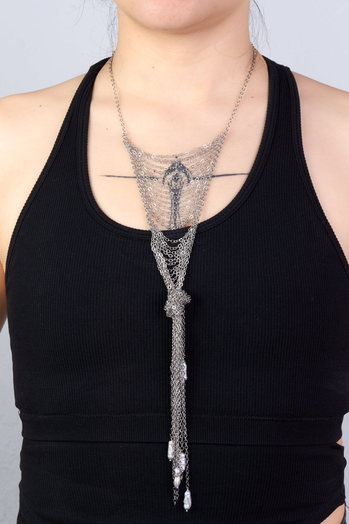 Metal Lace Knots Necklace (Silver) - Machtvoll