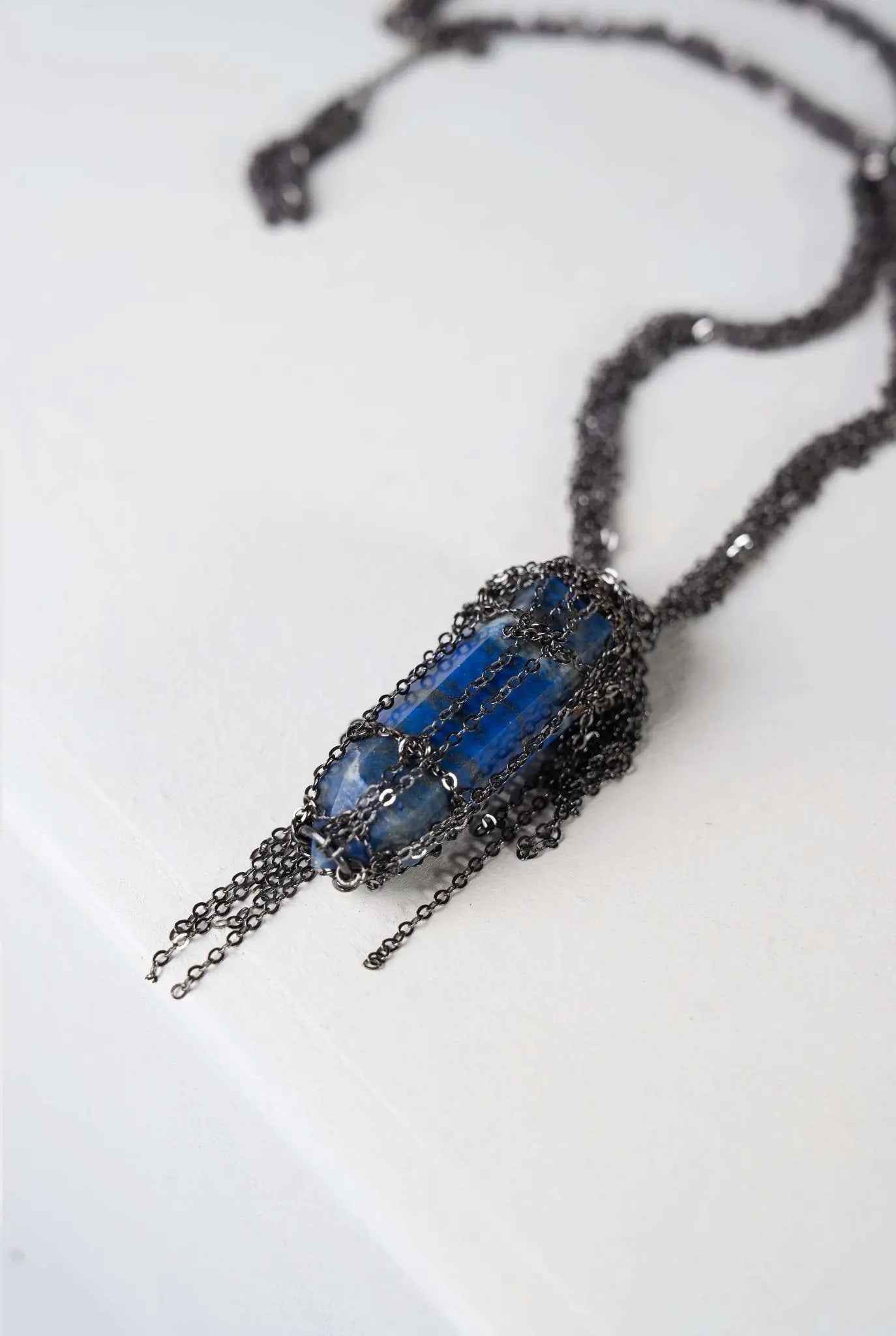 Metal Lace Necklace (Gun-black × Blue Stone)