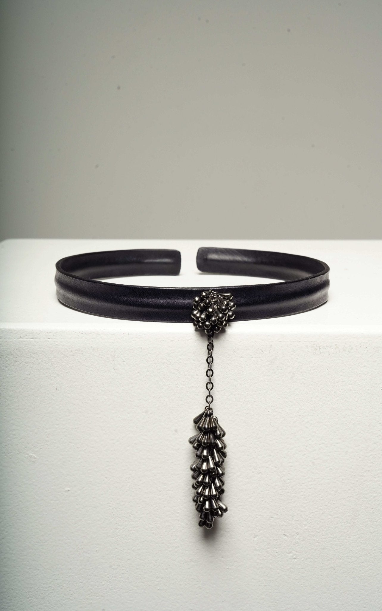 Titanium Drop Choker - Machtvoll