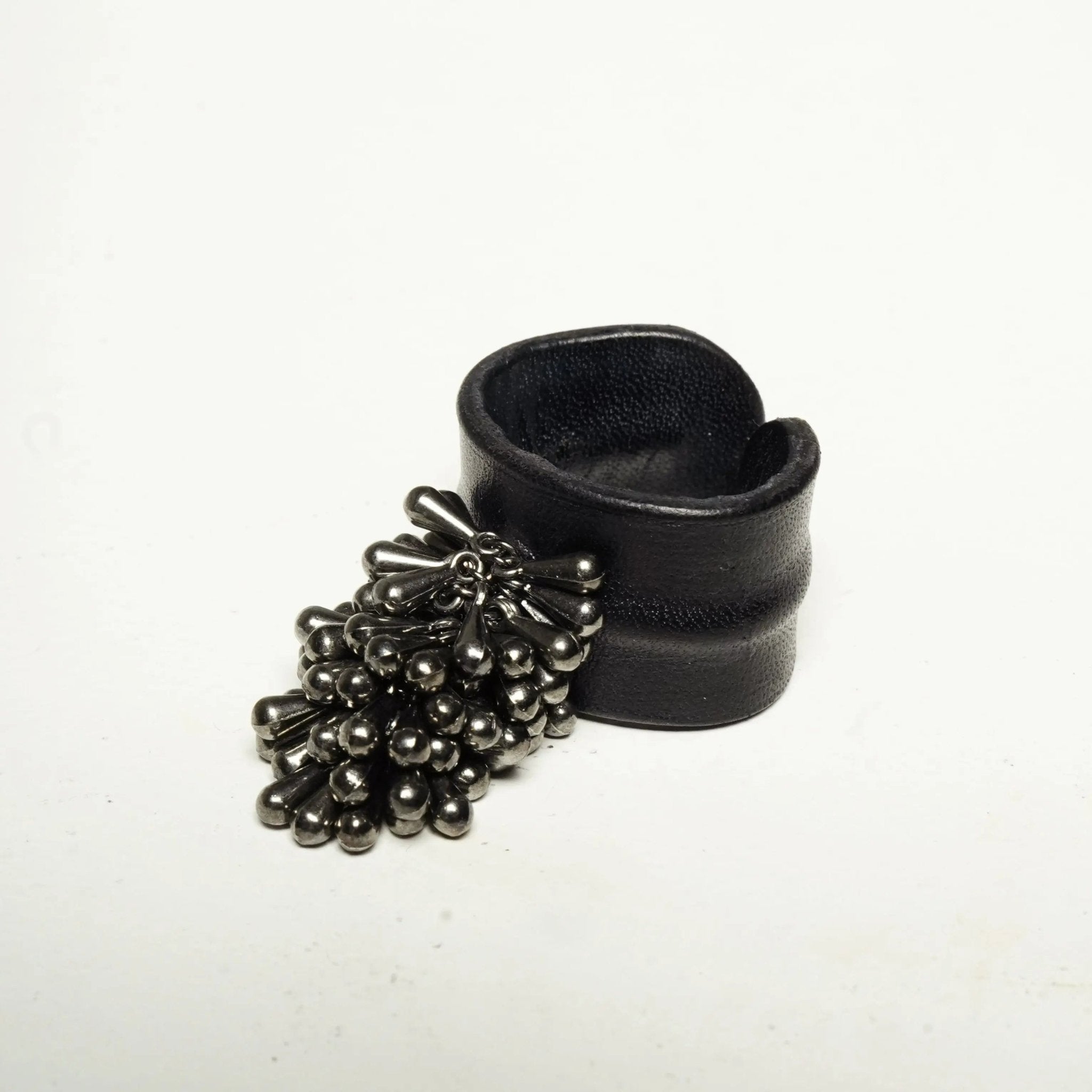 Titanium Drop Leather Ring - Machtvoll