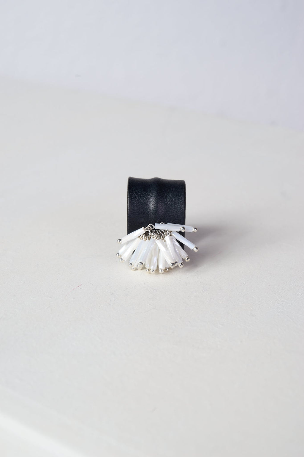Urchins Leather Ring (White) - Machtvoll