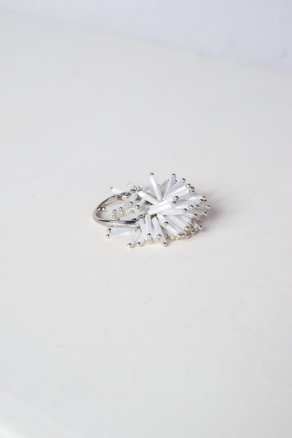 Urchins Ring (Silver × White) - Machtvoll