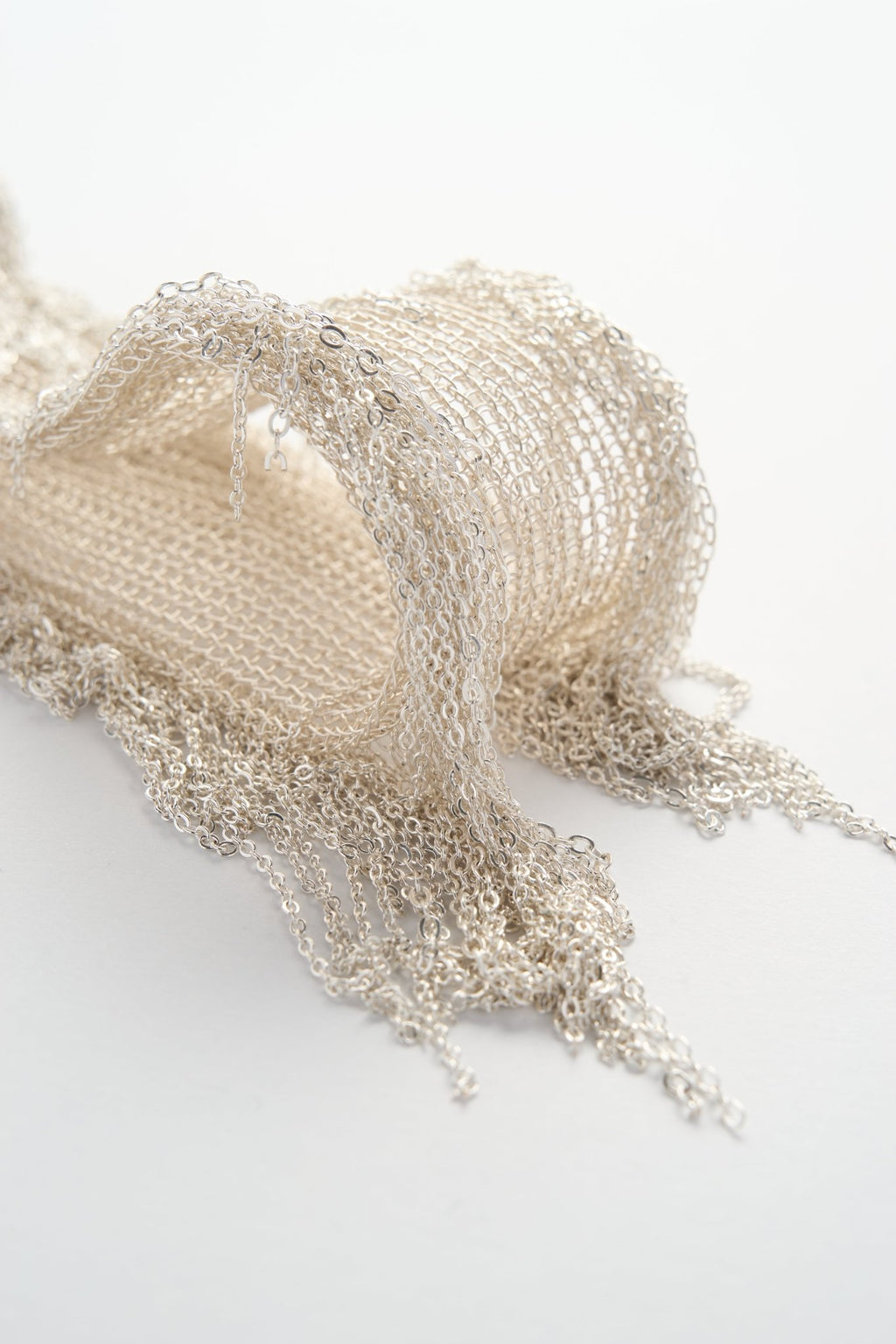 Wire Crochet Fringe Choker (Silver White)