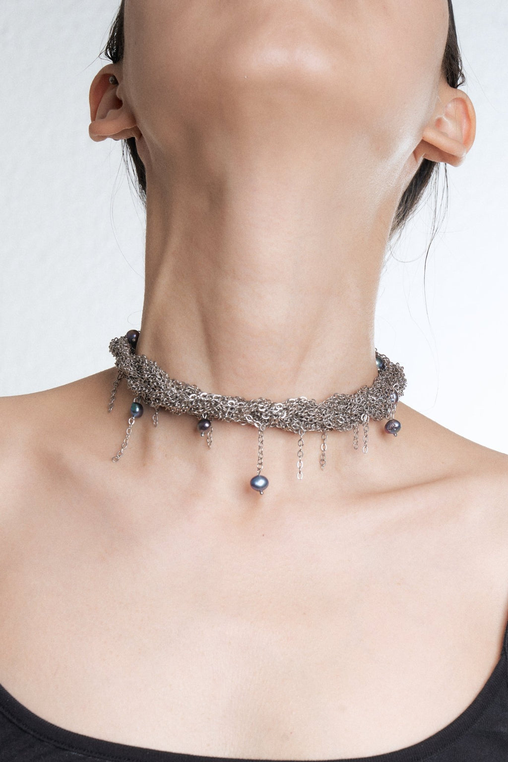 Woven Chain Pearl Choker (Silver × Blue)