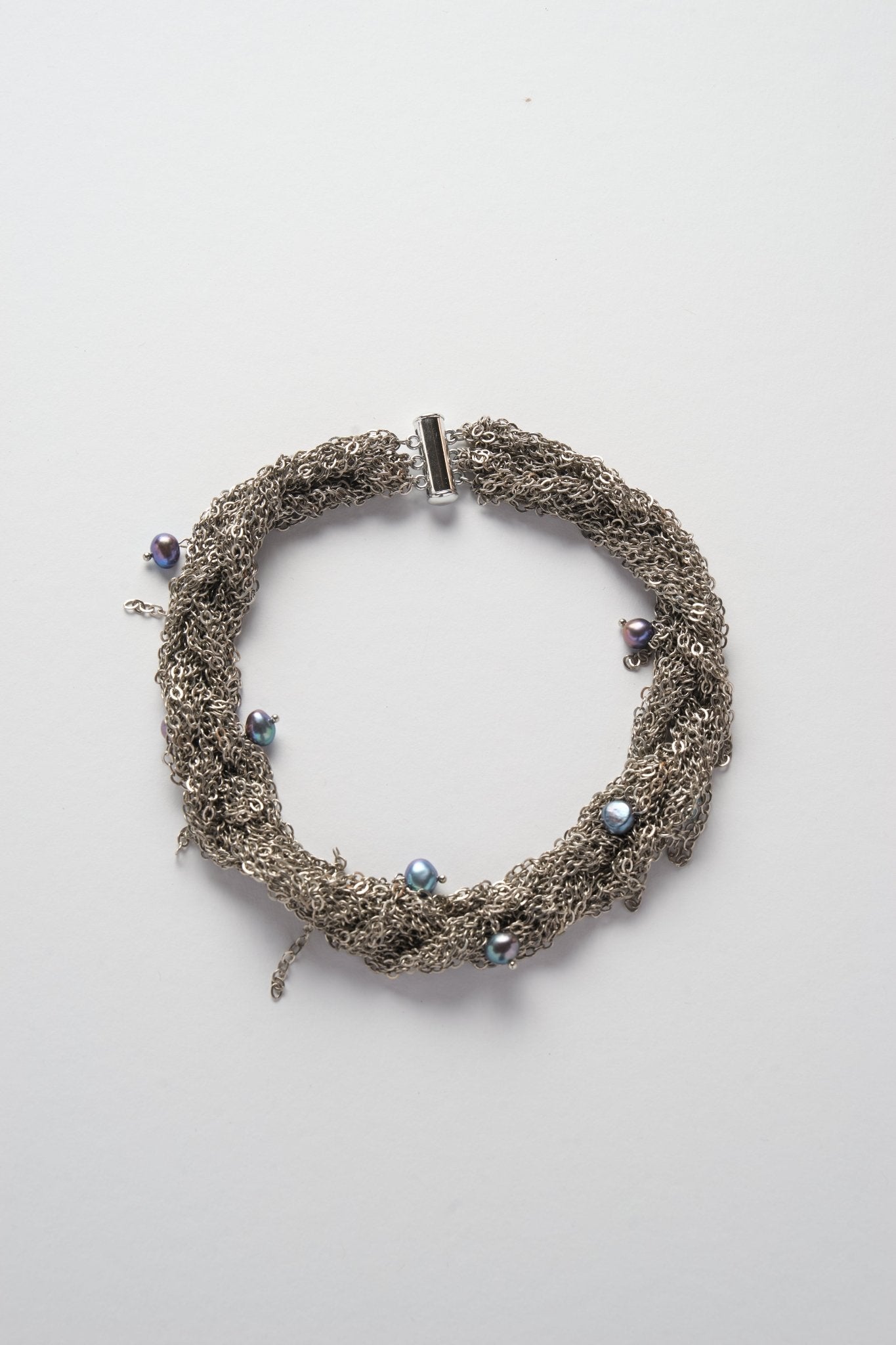 Woven Chain Pearl Choker (Silver × Blue)